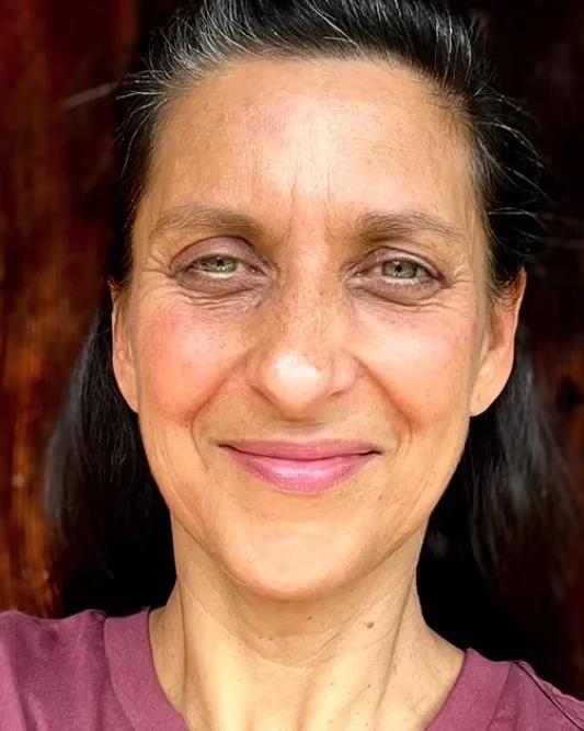 Katja Schubert – Yoga- und Meditationslehrerin bei Inner Movement Freiburg