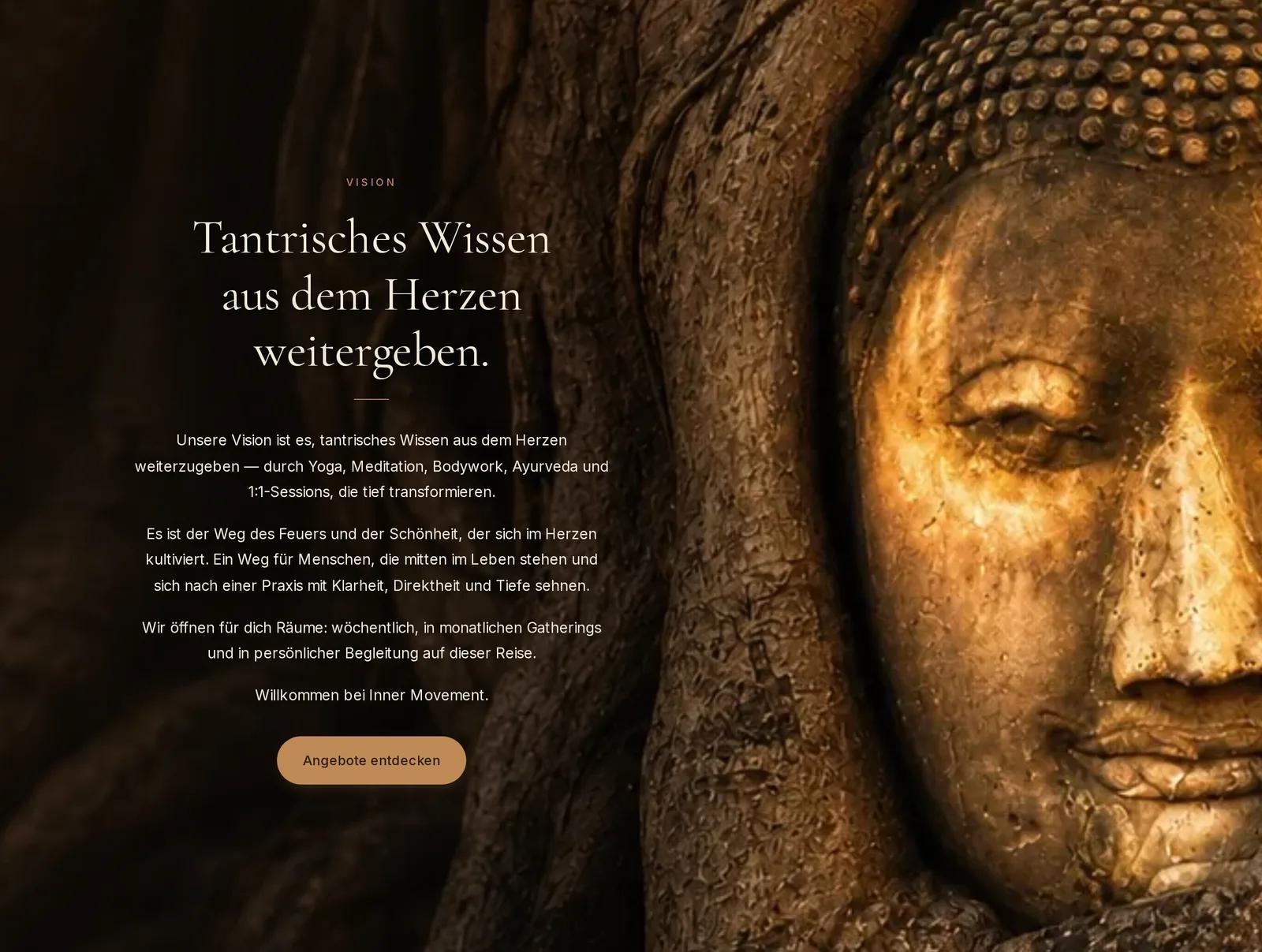 Inner Movement Freiburg, Ausschnitt der Website: Dunkles Gold, Cormorant in Creme, ruhiger Akzent-Button