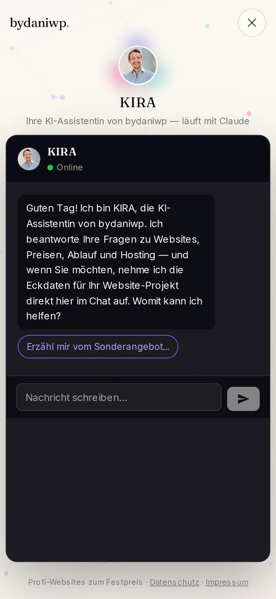 KIRA, die KI-Assistentin von bydaniwp, Ansicht auf dem Smartphone